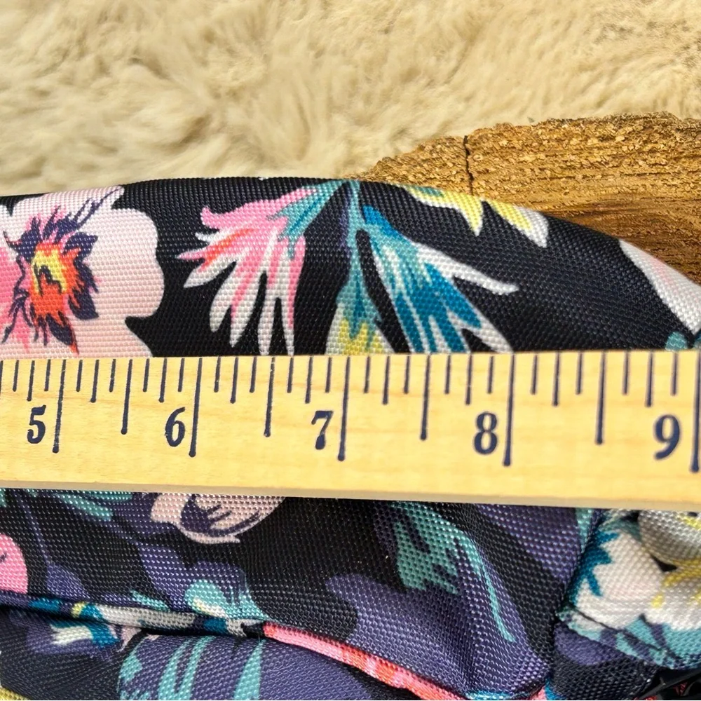 Vera Bradley Blue and Pink Floral Backpack‎